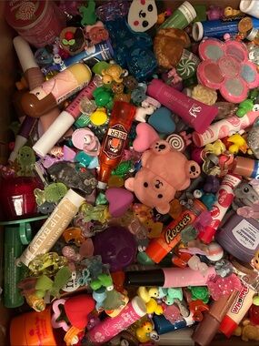 Lip Balm, Minerals and Animal Confetti Scoop